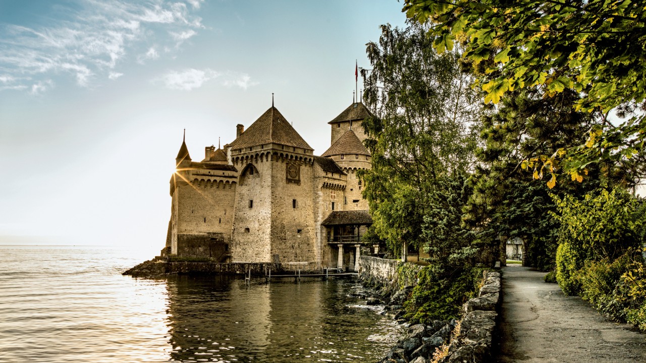 日内瓦湖畔的“Chillon”城堡。